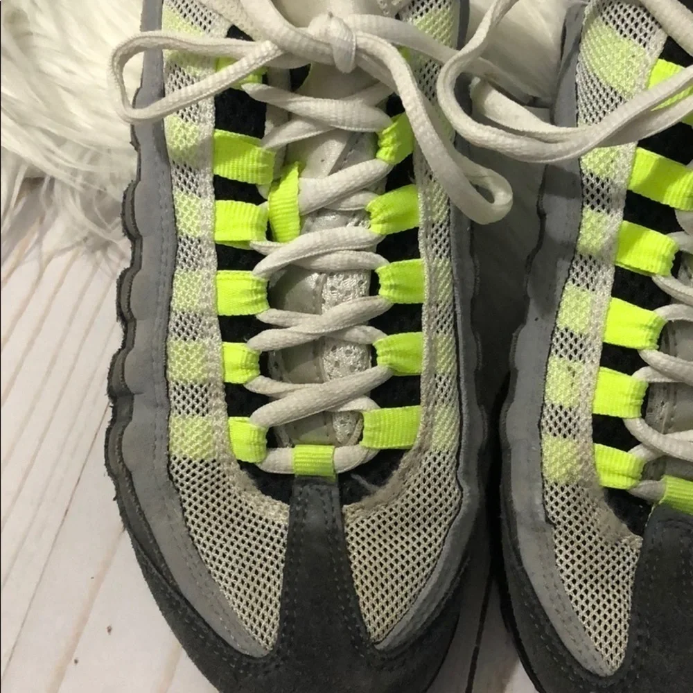 Nike air max 95.   Size 5.5 - Picture 5 of 13